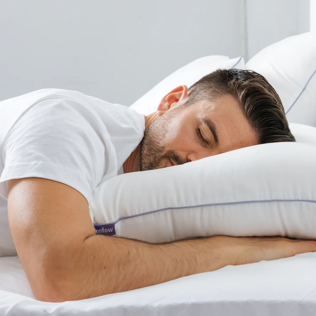 Mellow Hotel Pillow Waterproof & Stain-Resistant